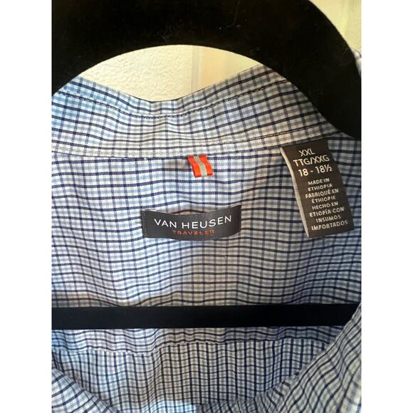 Van Heusen Traveler dress shirt - Picture 2 of 5